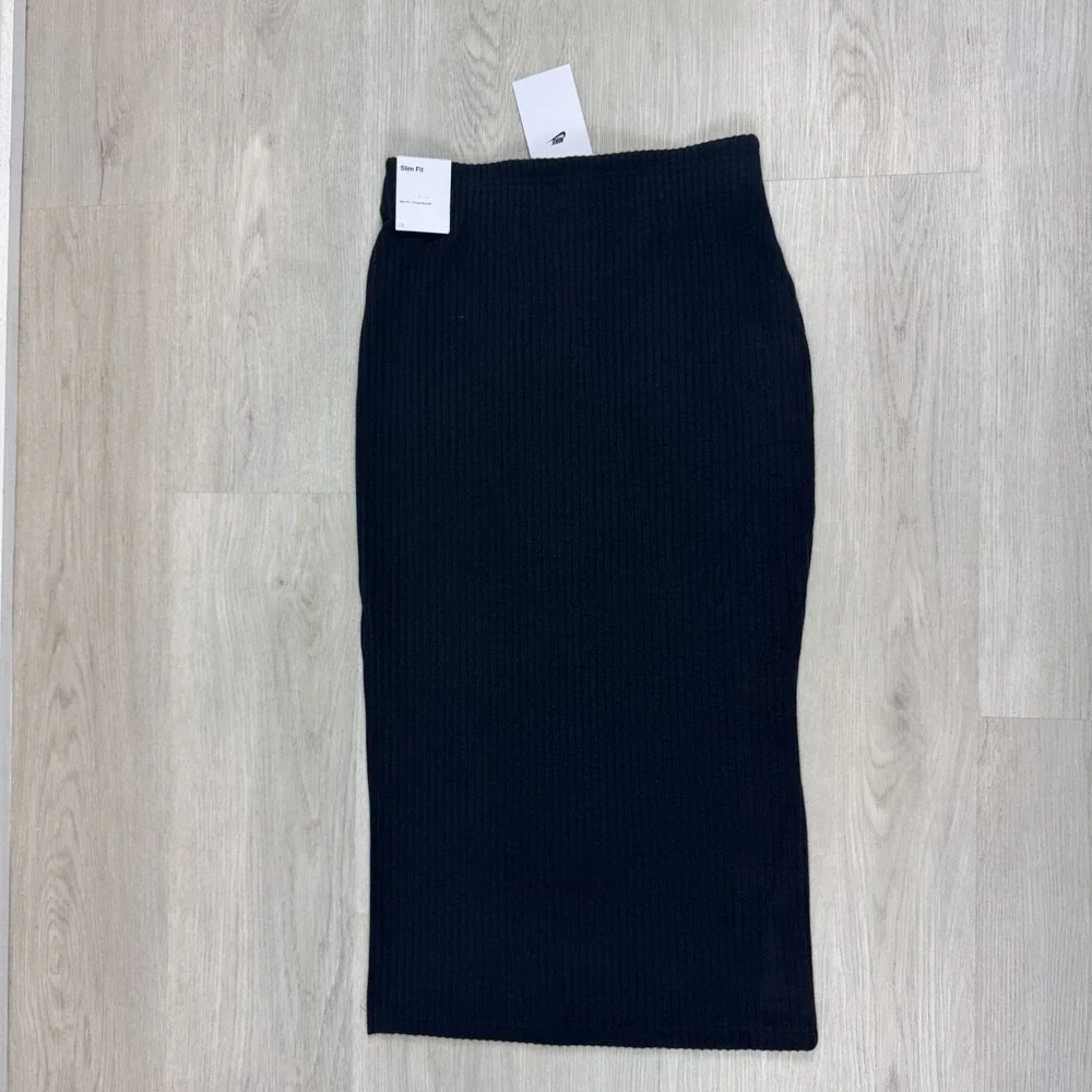 Nike Sportswear Chill Knit Ribbed Midi Skirt Womens Medium Black FQ1636 010
